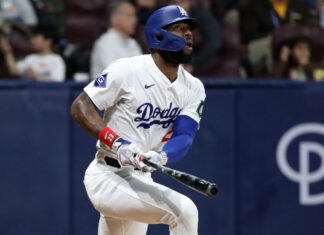Jason Heyward returns to Dodgers with HR; Max Muncy hits IL