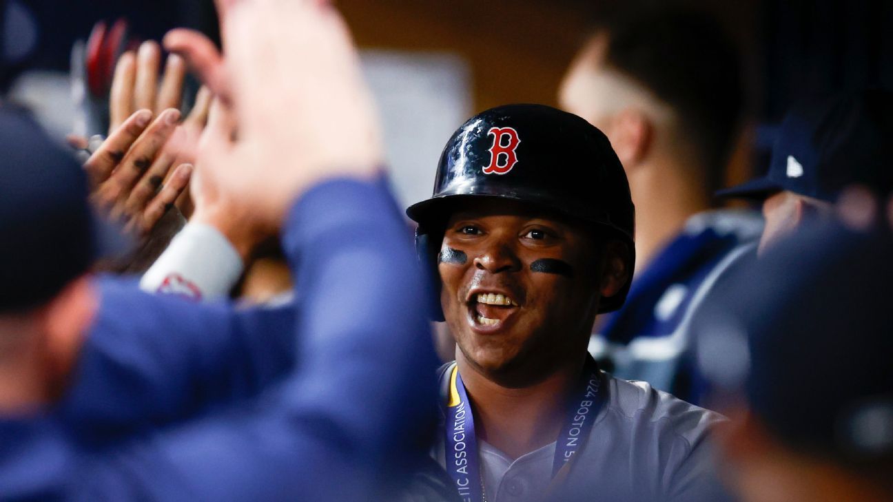 Rafael Devers sets Red Sox record with HR in 6th straight game