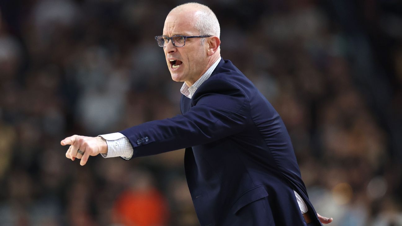 Dan Hurley rejects Lakers’ offer, stays at UConn