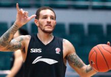 Prosecutors drop 2 charges vs. ex-NBA player Delonte West