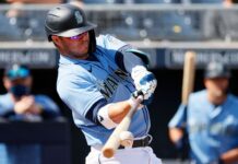 Mariners put Ty France on injured list, call up Tyler Locklear