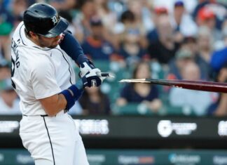 Phillies turn rare 1-3-5 triple play, MLB’s first since 1929