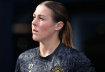 England’s Mary Earps to leave Man United; PSG move likely
