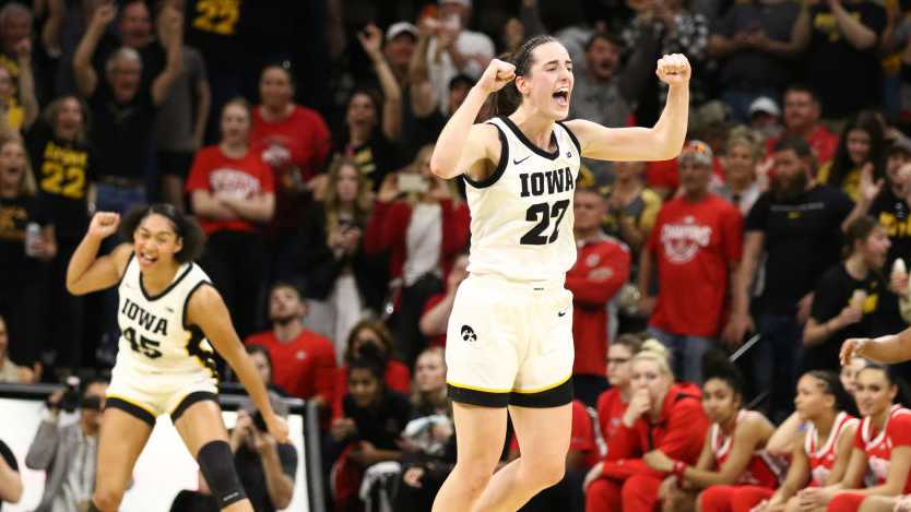 Hawkeye star builds on NCAA record
