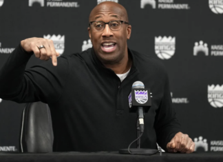 Kings’ Brown gets big raise, deal extended through ’26-27, agent says
