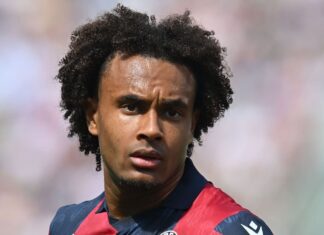 AC Milan close to giving up on Joshua Zirkzee as Man United close in – Man United News And Transfer News