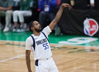 Derrick Jones Jr. has 3-year, $30M deal with Clippers, source says