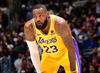 Sources — LeBron helps Lakers’ cap by signing below-max deal