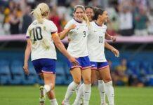 USWNT wins Olympics group stage by sticking with same roster