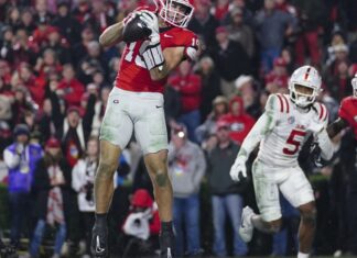 AP Top 25: See the full college football poll rankings