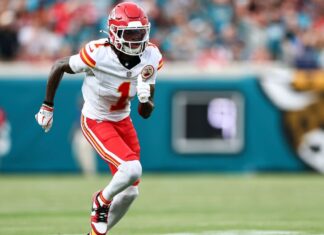 Chiefs exploring receiver combinations amid Brown injury