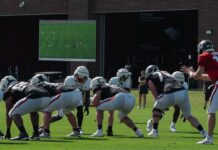 NFL teams using videoboards for real-time analysis at practice