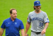 Royals’ Michael Lorenzen exits start with hamstring strain