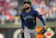 Mariners reinstate Crawford from IL, option Canzone