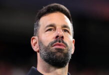 Jonny Evans and Tom Heaton wax lyrical about impact of Ruud van Nistelrooy at Man United – Man United News And Transfer News