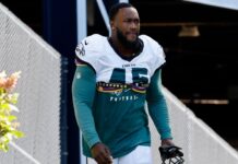 Devin White, inactive in Eagles’ first 4 games, released
