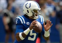 Anthony Richardson connects with Alec Pierce on deep-ball TD