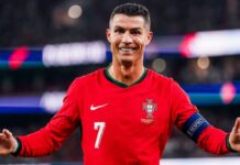 Cristiano Ronaldo celebrates one billion social media followers