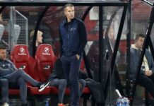 Robin van Persie: 9-1 defeat evokes Man United 8-2 Arsenal