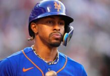 Mets’ Francisco Lindor to have MRI after exiting with sore back