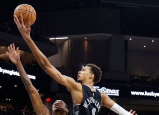 Fantasy basketball mock draft: 10-team H2H points league