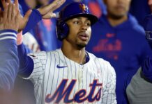 Mets’ Francisco Lindor (back) might come off bench vs. Braves