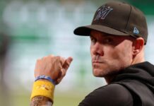 Skip Schumaker to miss last 2 Marlins games due to family health issue