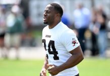 Browns RB Chubb out another week, Njoku to play vs. Eagles