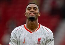 Ryan Gravenberch thinks he “isn’t a natural” No. 6 but “feels comfortable” for Liverpool – Liverpool FC