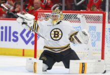 Bruins sign goalie Jeremy Swayman to an 8-year, $66 million contract