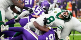 Jets QB Aaron Rodgers has low ankle sprain, ‘fine’ for MNF