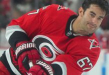 Leafs give Max Pacioretty 1-year deal after tryout