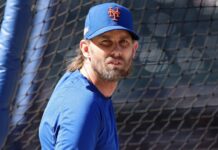 Mets plan for Jeff McNeil to play two games in Arizona