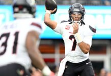 Texans QB C.J. Stroud connects with Stefon Diggs for TD