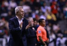 Mexico boss Javier Aguirre praises ‘leader’ Raul Jiménez