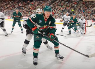 Wild’s Kirill Kaprizov exits, then returns after being hit by puck