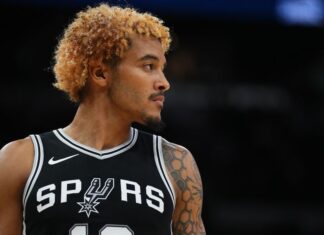 Spurs’ Jeremy Sochan to have surgery on fractured thumb