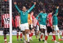 Resolute Liverpool revive Champions League qualification hopes