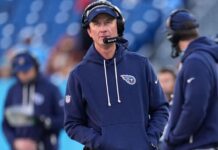 Sources: Raiders expected to hire McCoy as assistant head coach