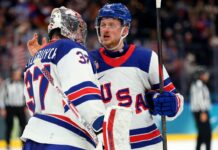 U.S. men’s hockey stays unbeaten, is No. 2 seed for knockouts