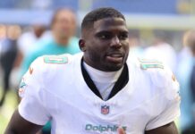 Sources: Dolphins release 8-time Pro Bowl WR Tyreek Hill