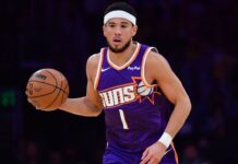 Suns’ Devin Booker out at least a week with right hip strain
