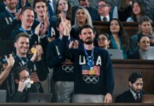 Connor Hellebuyck to receive Presidential Medal of Freedom