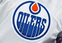 Oilers land Jason Dickinson, Colton Dach in another trade with Blackhawks