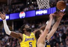 Lakers’ Ayton exits with knee injury; LeBron says elbow sore