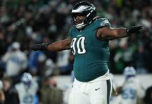 Sources: Eagles, DT Jordan Davis reach 3-year, $78M extension