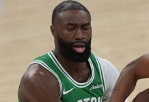 Celtics’ Jaylen Brown ejected in 2nd quarter at Spurs