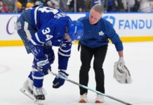 Maple Leafs’ Auston Matthews exits after knee-on-knee hit