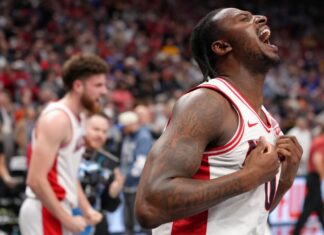 Jaden Bradley’s buzzer-beater puts No. 2 Arizona in the Big 12 final