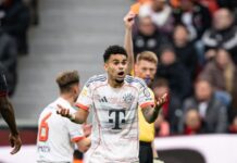 Referee admits error as Bayern Munich slam Luis Díaz red card
